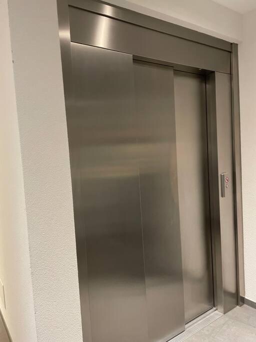 Ferienwohnung Proche Lausanne: Studio Bien Equipe Prilly Exterior foto