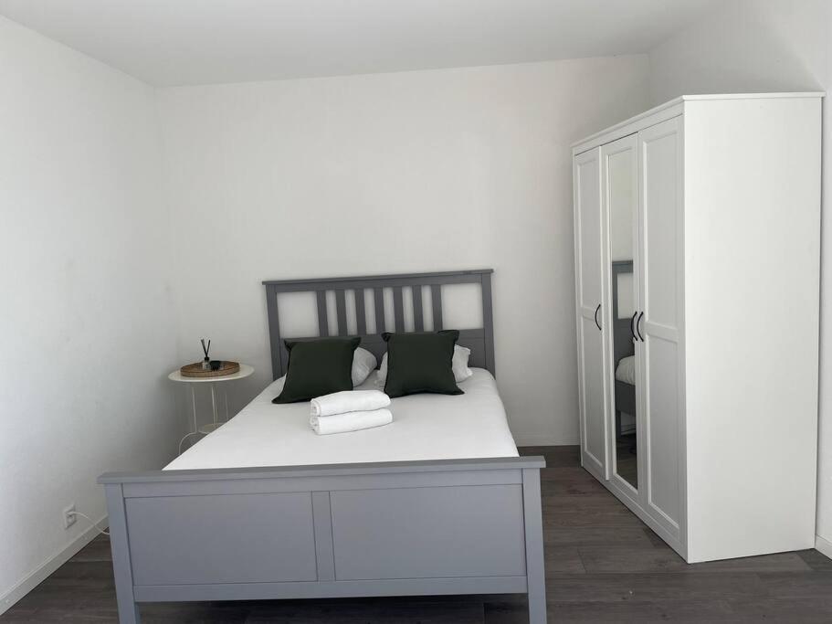 Ferienwohnung Proche Lausanne: Studio Bien Equipe Prilly Exterior foto