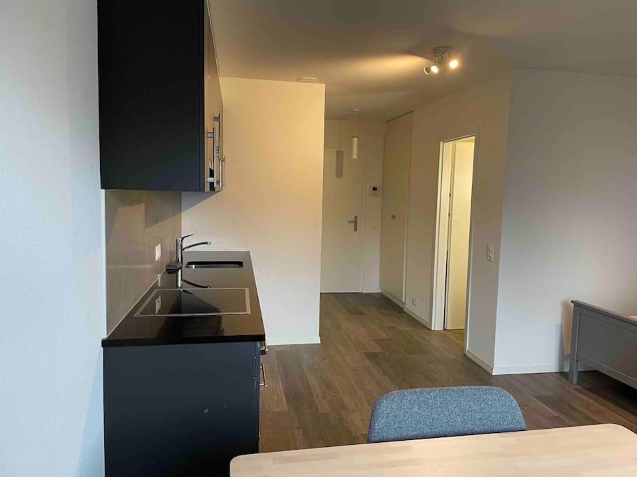 Ferienwohnung Proche Lausanne: Studio Bien Equipe Prilly Exterior foto